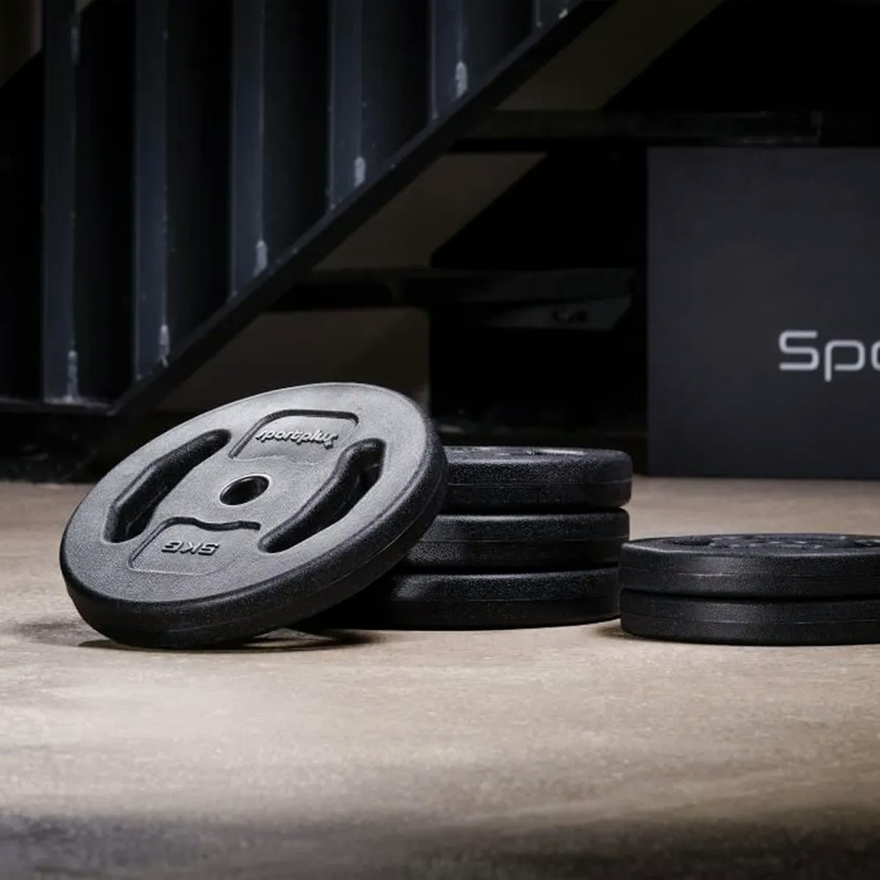 Lot de Poids - SportPlus, Revêtement anti Rayures - Remplies de Béton, 25Kg ( ref: sport21/ 1 colis) Produit non testés Vendu en l’état sans garantie