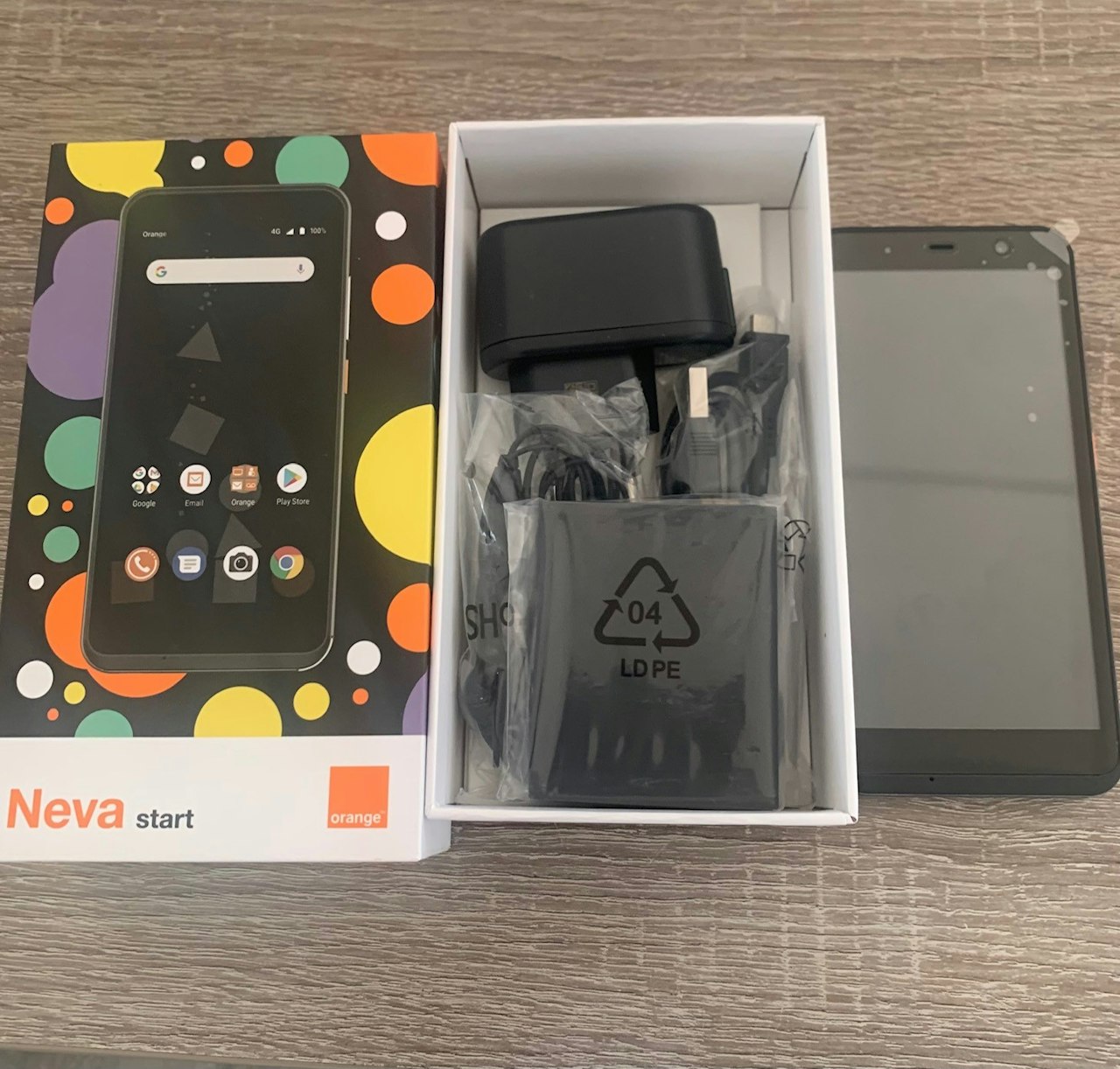 1 TELEPHONE ORANGE NEVA START Fonctionnel Vendu en l’état sans garantie
