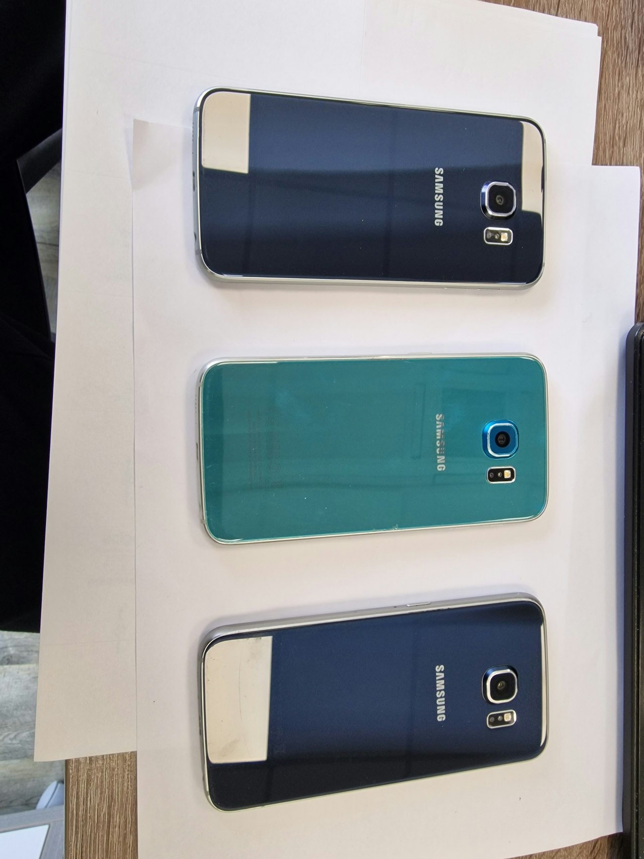 LOT 3 SAMSUNG GALAXY S6 Retour SAV Vendu en l’état sans garantie