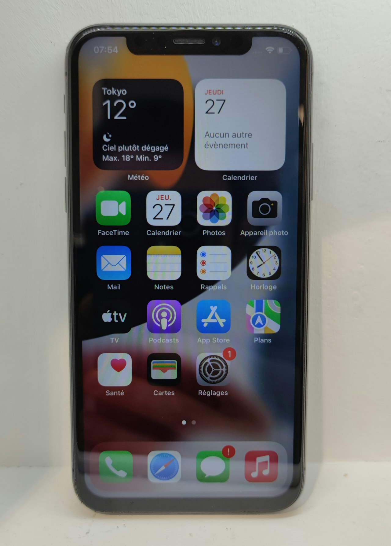 APPLE IPHONE X 64GO SPACE GRAY Fonctionnel Vendu en l’état sans garantie