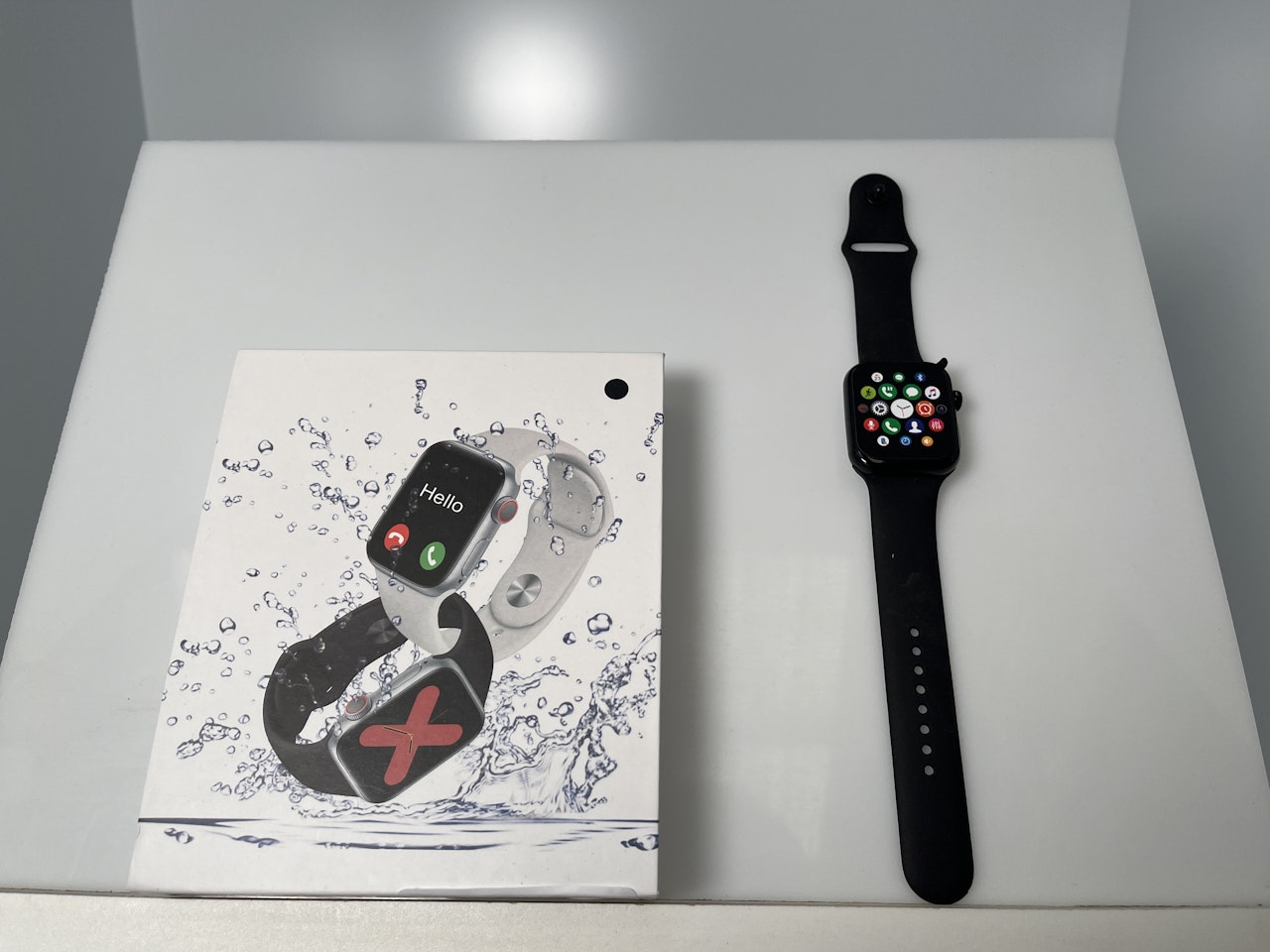 1 montre connecté Neuf Vendu en l’état sans garantie