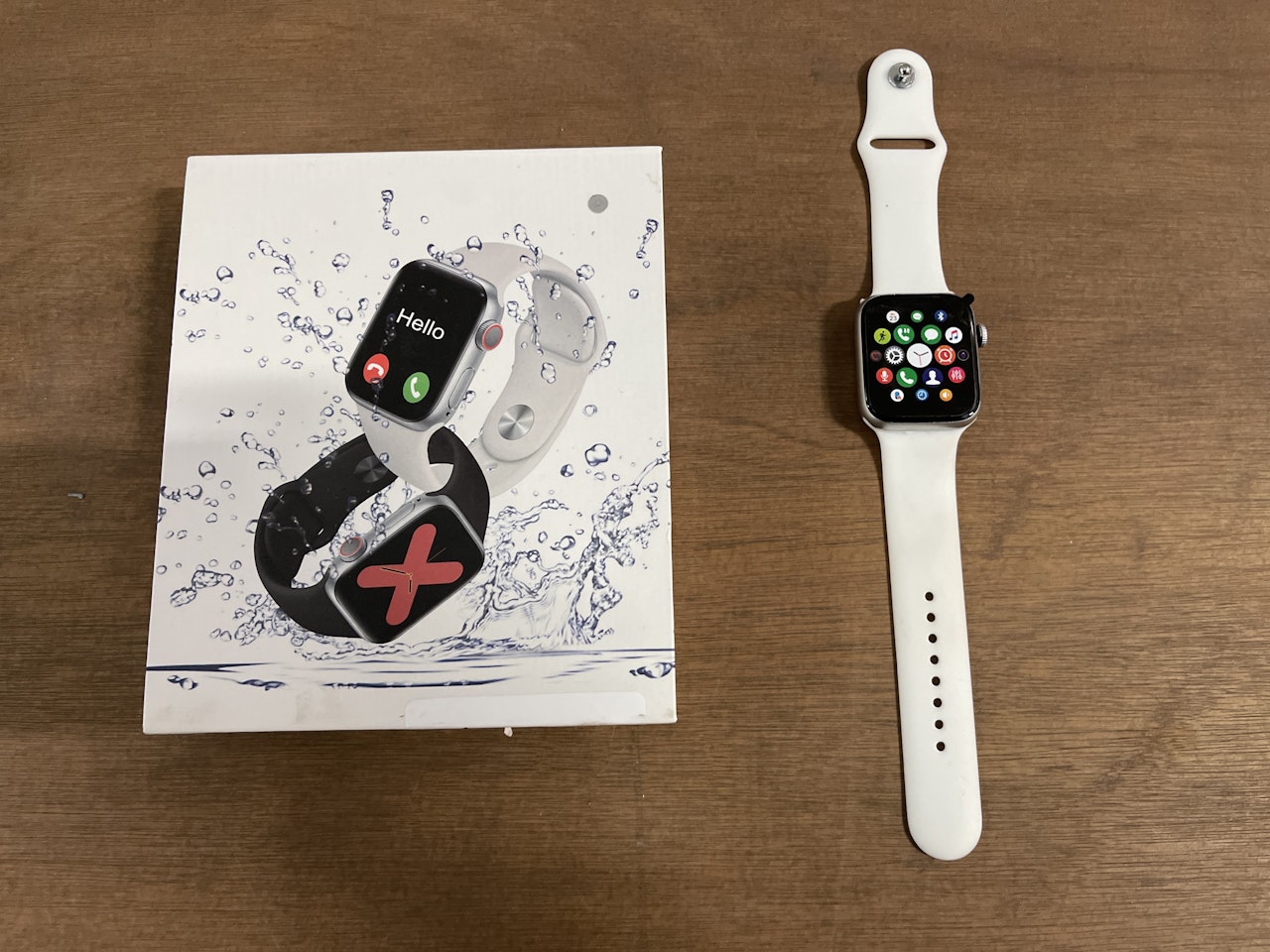 1 montre connecté Neuf Vendu en l’état sans garantie