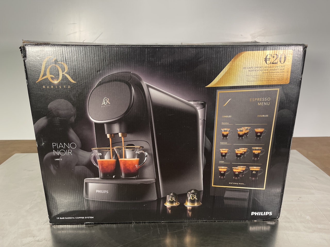 1 cafetière philips l'or barista (rayures) Fonctionnel avec rayures Vendu en l’état sans garantie