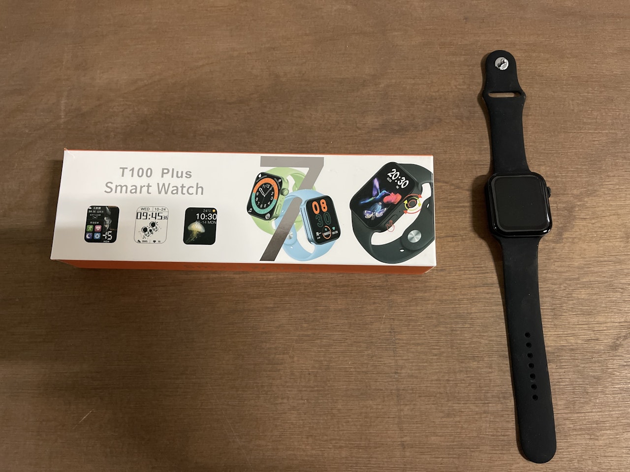 1 montre connecté T100+ Neuf Vendu en l’état sans garantie