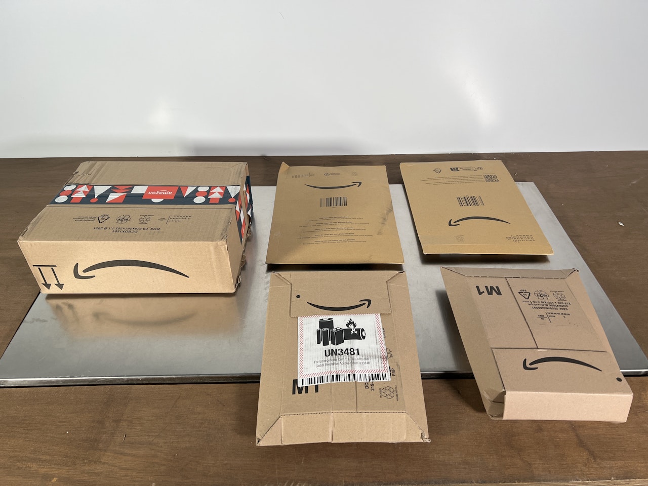 5 colis Amazon faible valeur Fonctionnel Vendu en l’état sans garantie